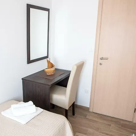 Guest house Butigan Klek