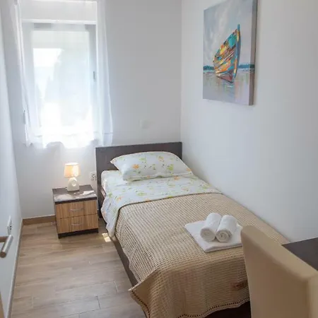 Butigan Guest house